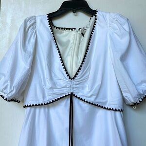Badgley Mischka  summer white dress